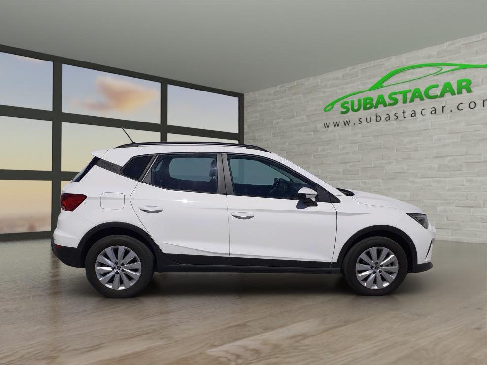 SEAT Arona (Arona 1.0 TSI 81kW (110CV) Style Plus) en Madrid