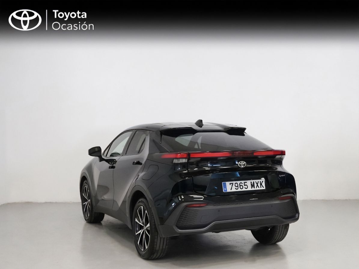 Foto del TOYOTA C-HR 140H Advance