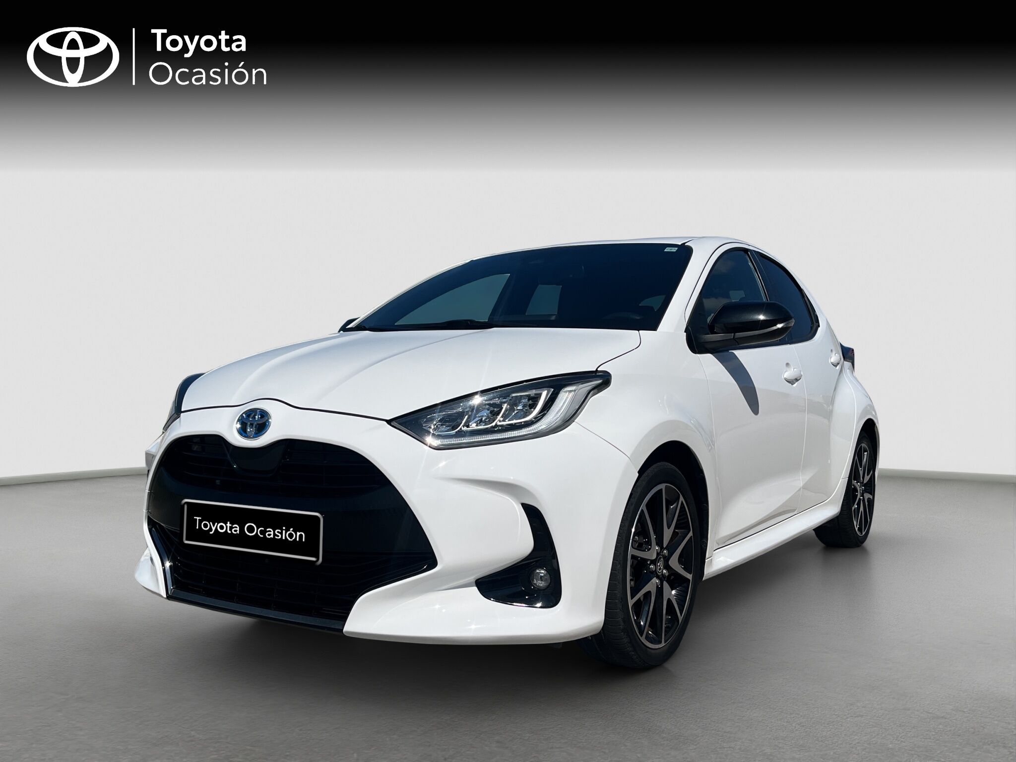 TOYOTA Yaris (1.5 VVT-I HYBRID STYLE 116 5P) en Barcelona