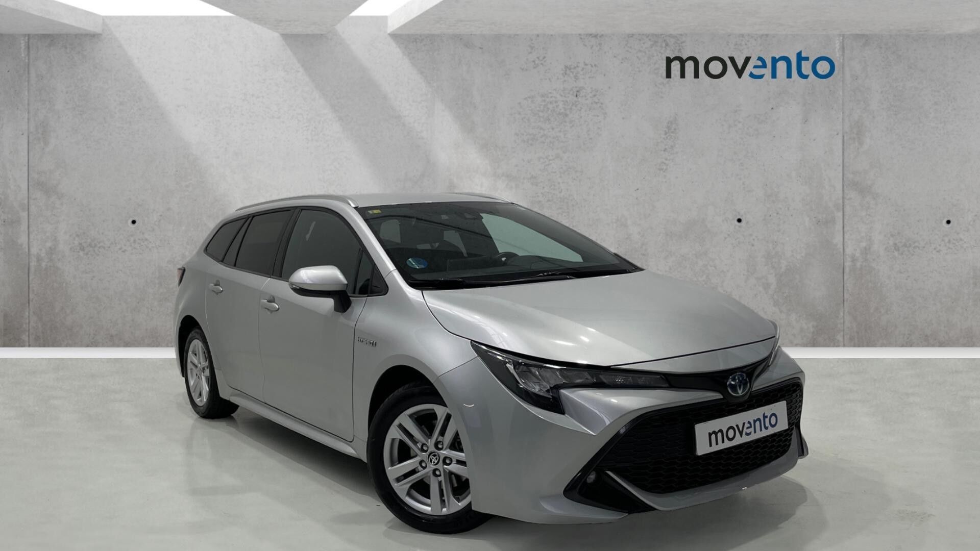 TOYOTA Corolla (Touring Sport 125H Active 90 kW (122 CV)) en Barcelona