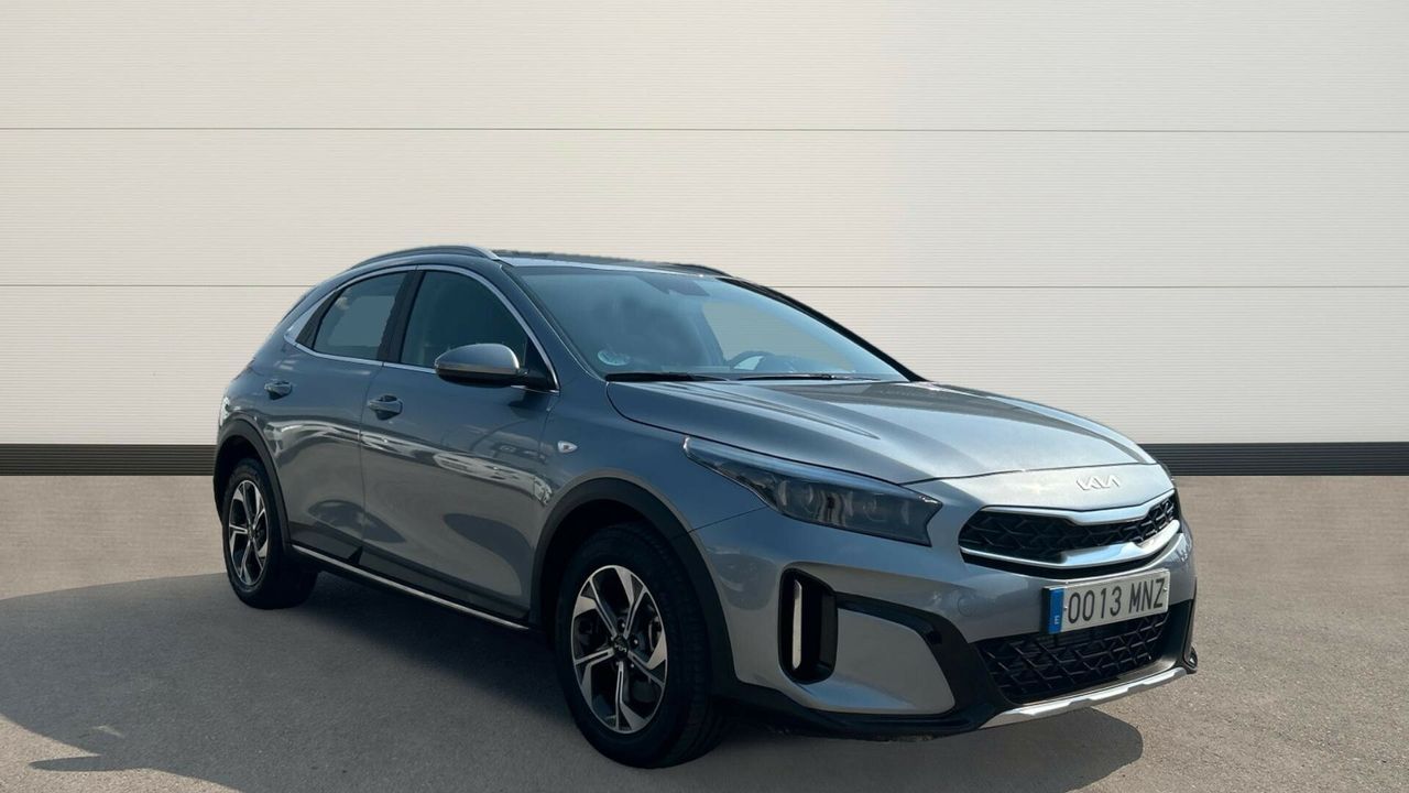KIA XCeed (1.6 MHEV 100KW DRIVE 136 5P) en Madrid