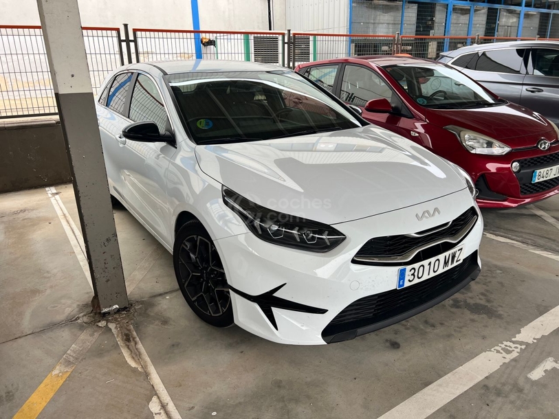 Foto del KIA Ceed 1.0 MHEV Style Edition DCT 100