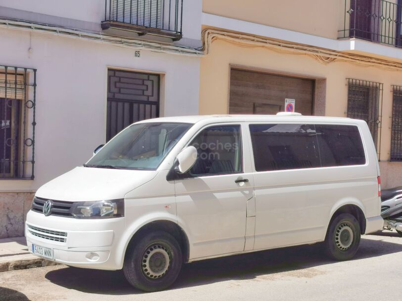 Foto del VOLKSWAGEN Transporter Kombi PRO 2.0TDI BMT Largo TA DSG 140