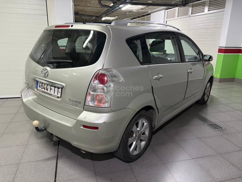 Foto del TOYOTA Corolla Verso 2.2D4D Luna