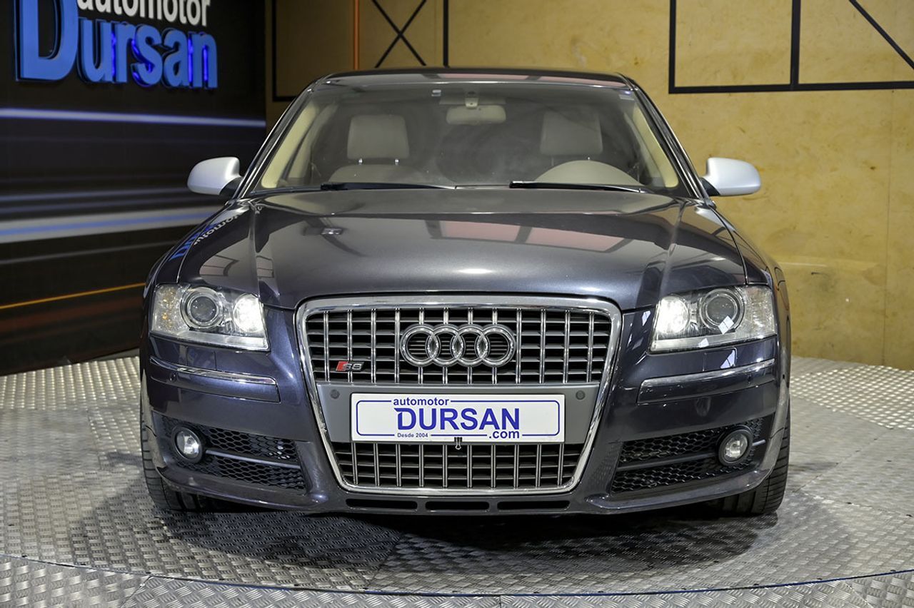 Foto del AUDI A8 6.0 quattro Tiptronic