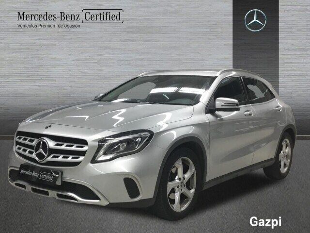 MERCEDES Clase GLA (GLA 200 CDI / d Urban) en Navarra