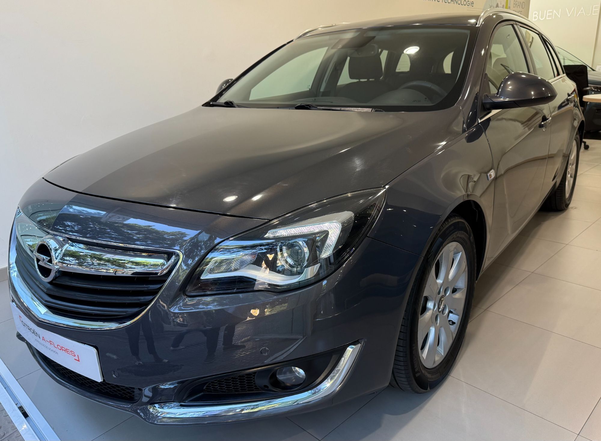 OPEL Insignia (1.6CDTI ecoFlex S&S Selective 136) en Málaga