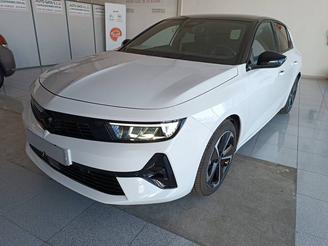 OPEL Astra (1.2T XHT Hybrid 100kW (136CV)   eDCT GS) en Alicante
