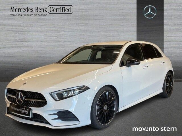 MERCEDES Clase A (180 100 kW (136 CV)) en Barcelona