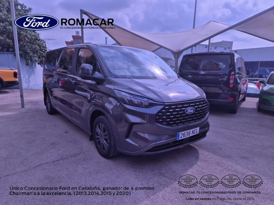 FORD Tourneo Custom (2.0 EcoBlue 125kW L2 Titanium Auto 170CV) en Barcelona