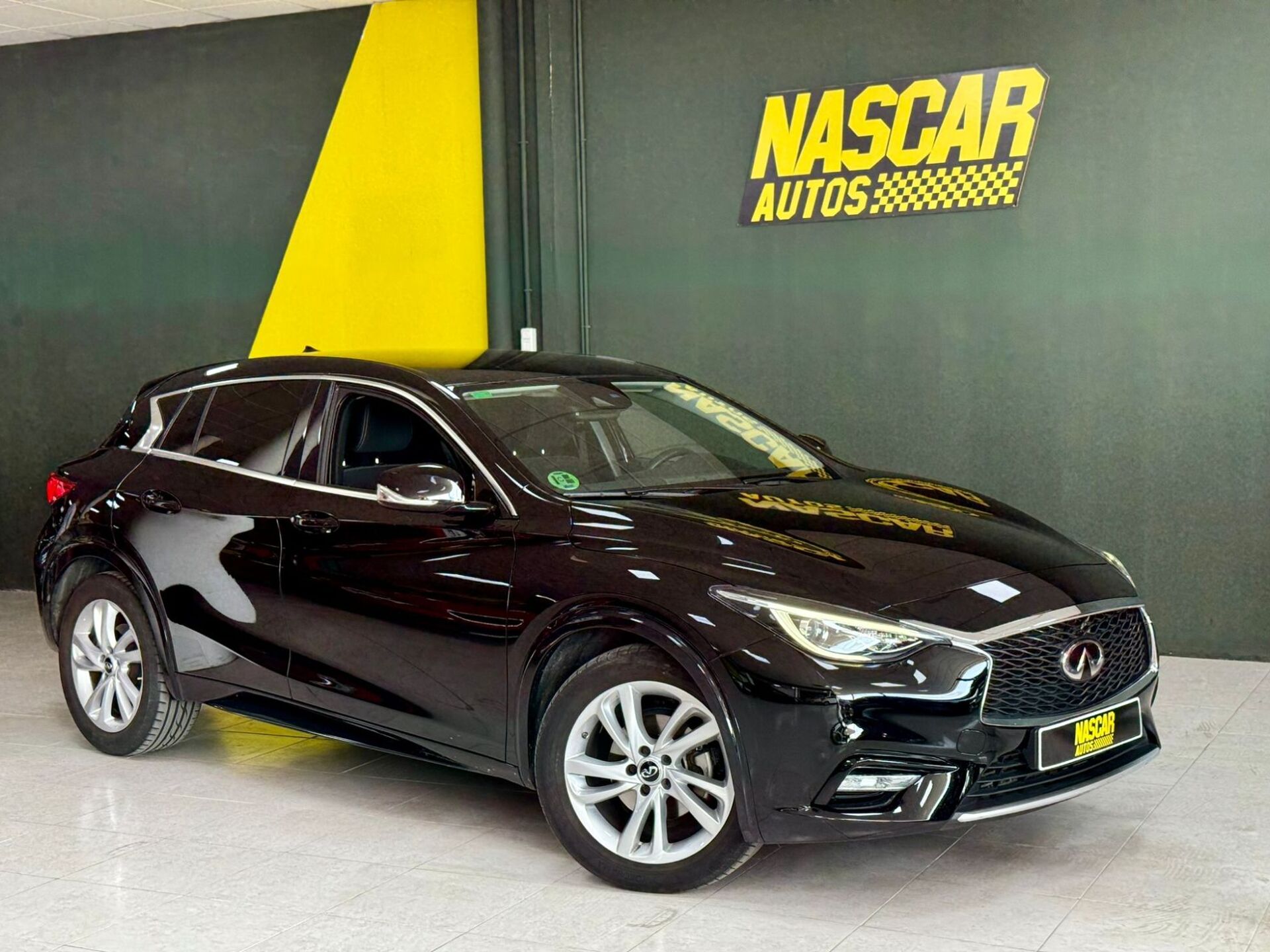Imagen de INFINITI Q30