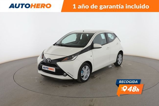 TOYOTA Aygo (1.0 X-Play) en Madrid