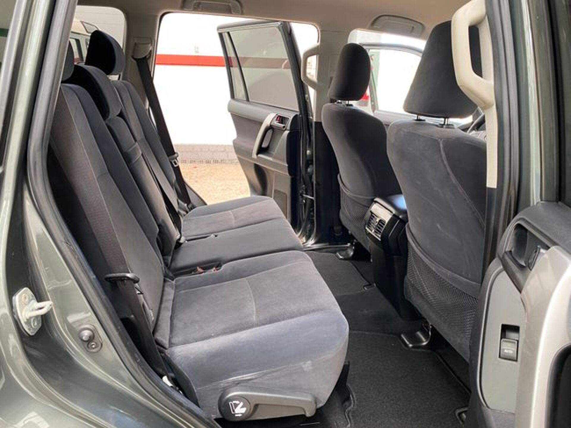 Imagen 3 de TOYOTA Land Cruiser