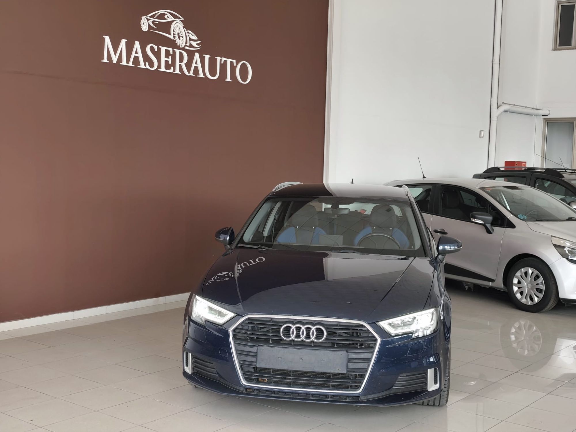 AUDI A3 (2.0TDI Sport Edition 110kW) en Badajoz