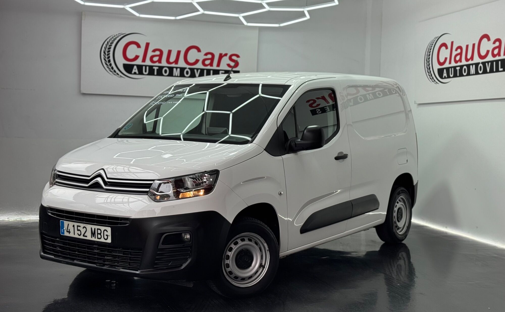 Foto del CITROEN Berlingo Van BlueHDi S&S Talla M Club CA 100
