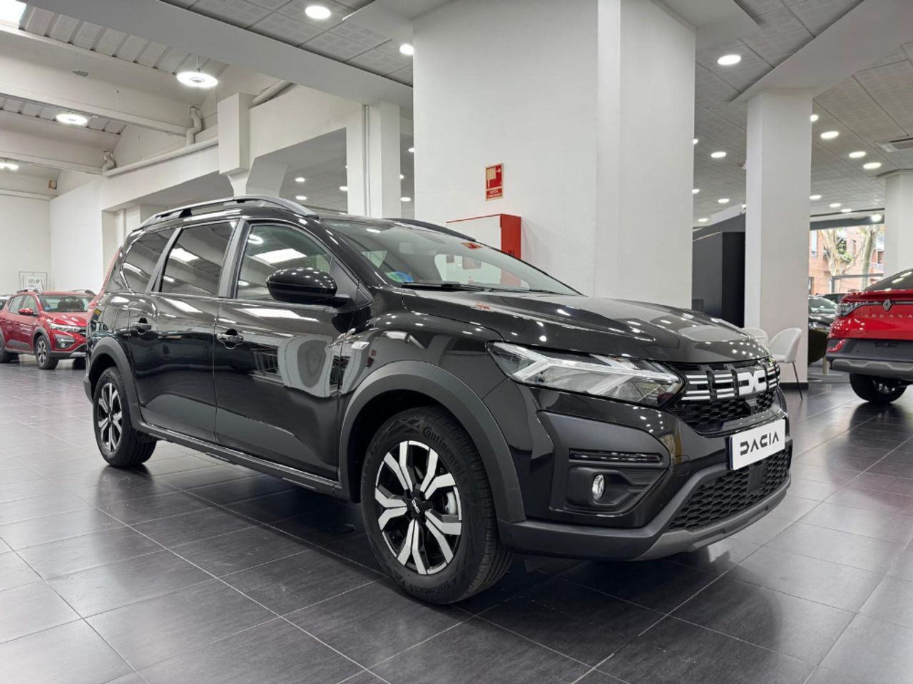 DACIA Jogger (Expression) en Barcelona