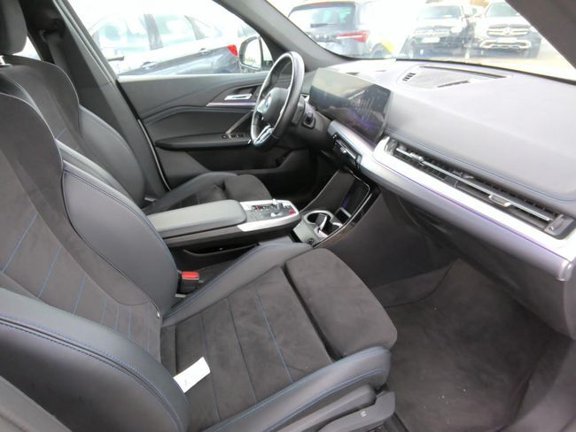 Foto del BMW X1 i xDrive30A