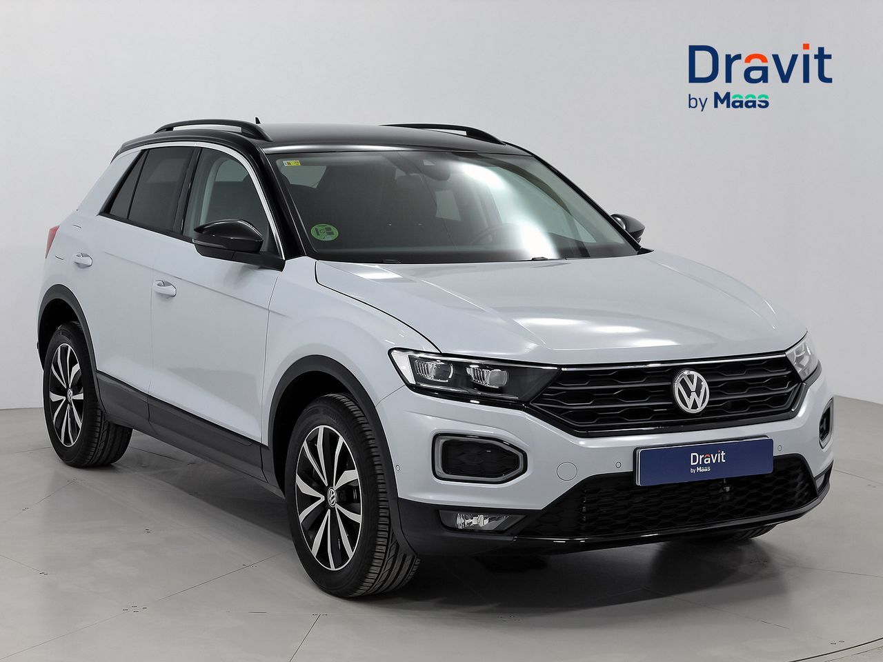 VOLKSWAGEN T-Roc (Advance Style 1.0 TSI 85kW (115CV)) en Barcelona