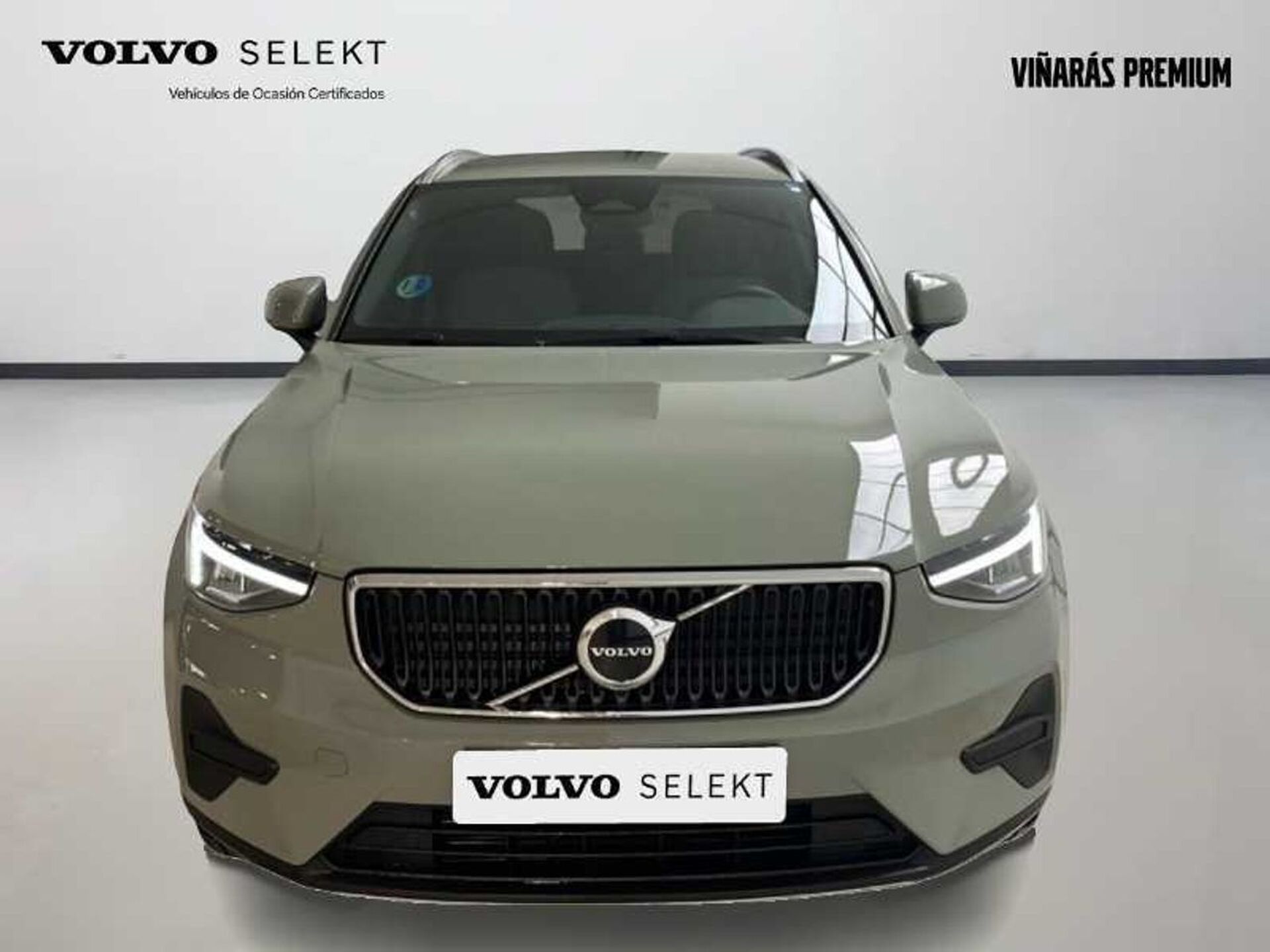 Imagen 3 de VOLVO XC40