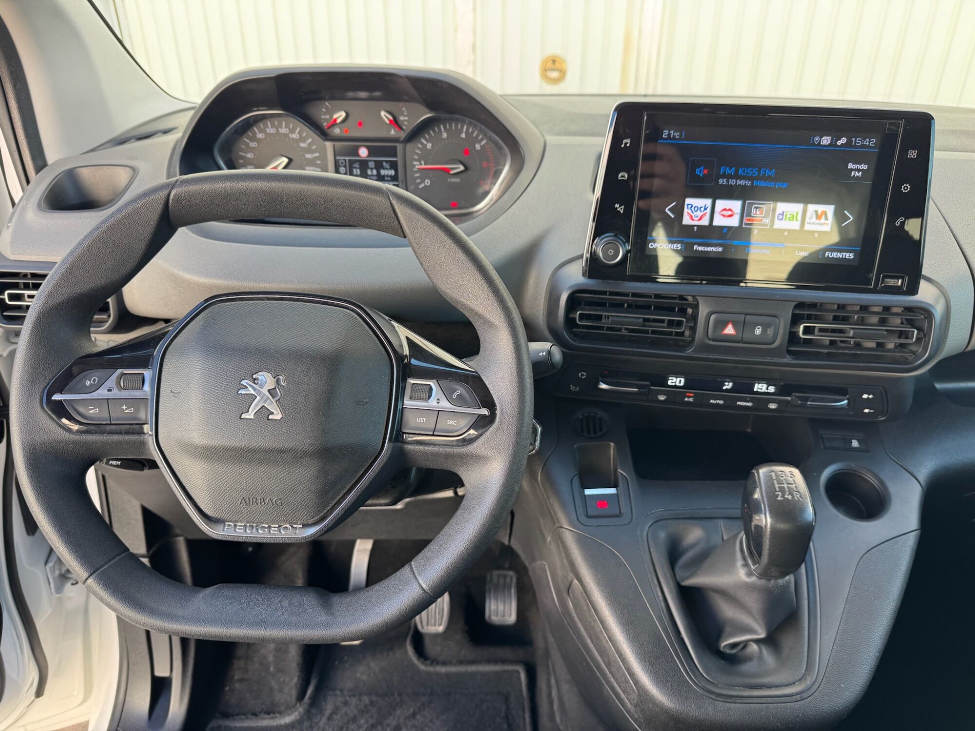 Foto del PEUGEOT Rifter 1.5BlueHDi S&S Standard Active NAV+ 100