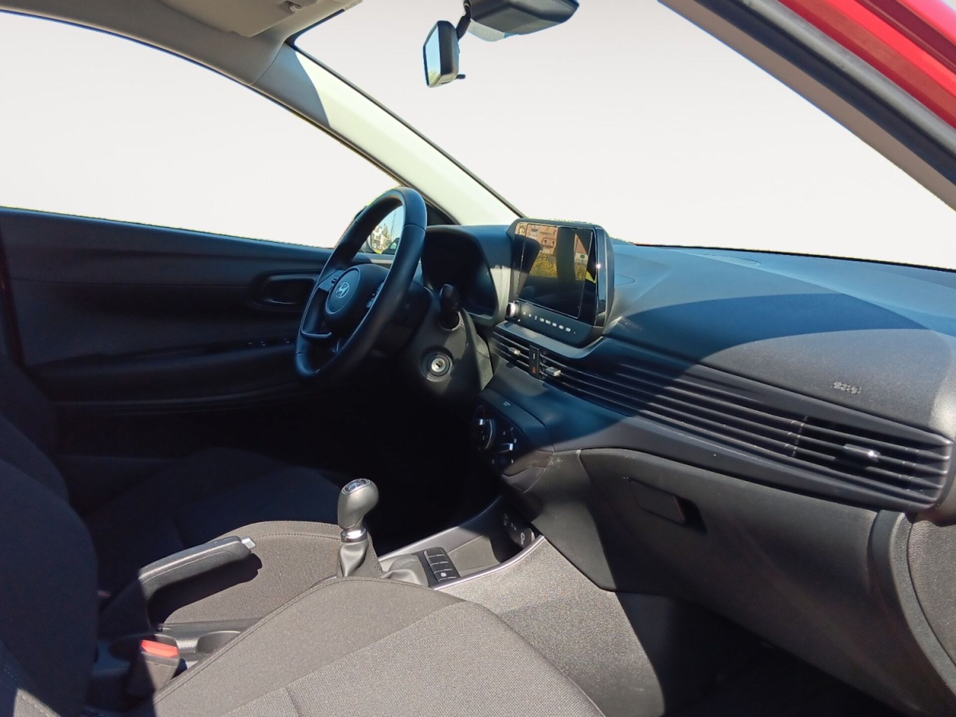 Imagen 3 de HYUNDAI i20