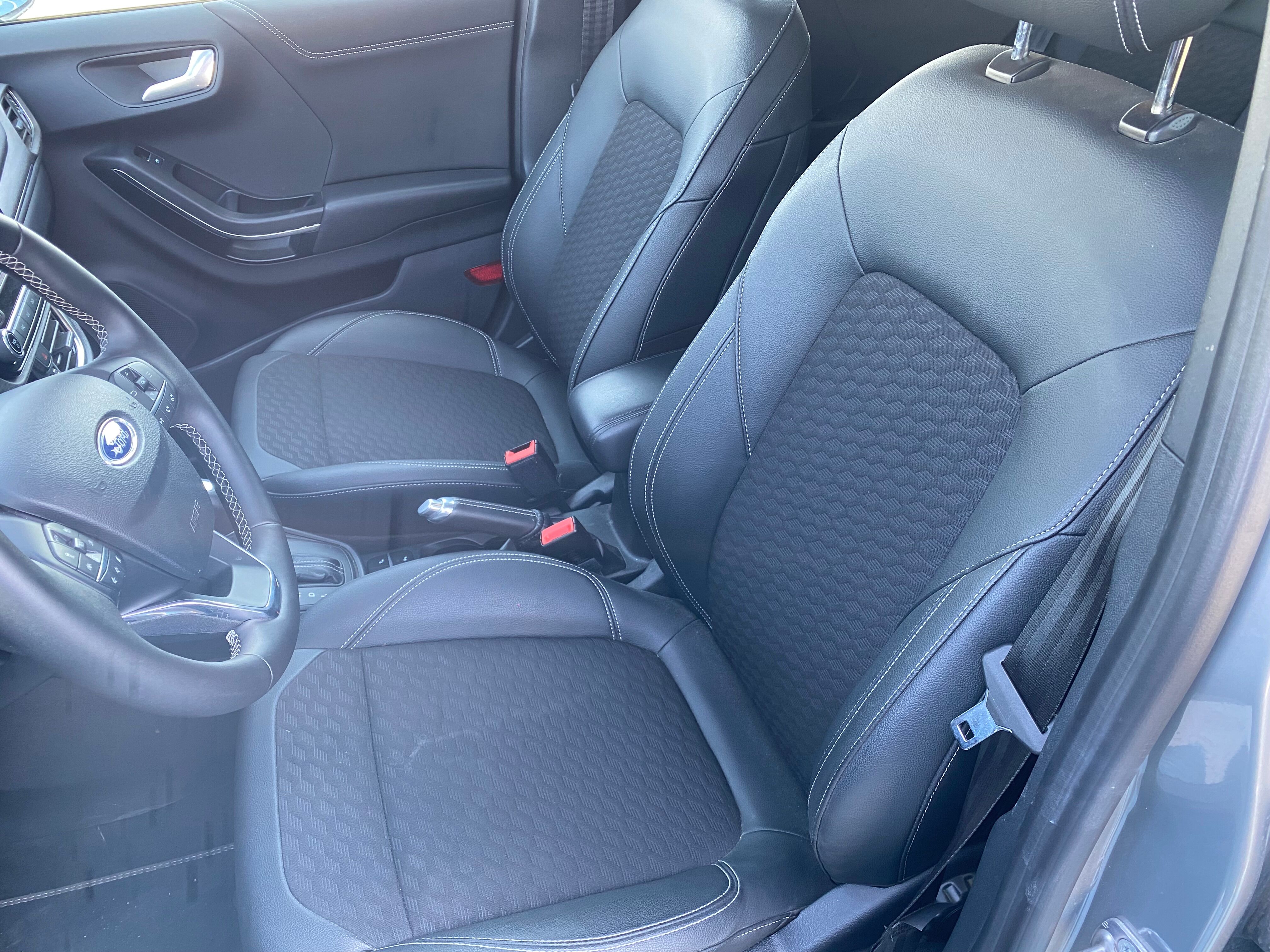 Foto del FORD Puma 1.0 EcoBoost MHEV Titanium X Aut. 155