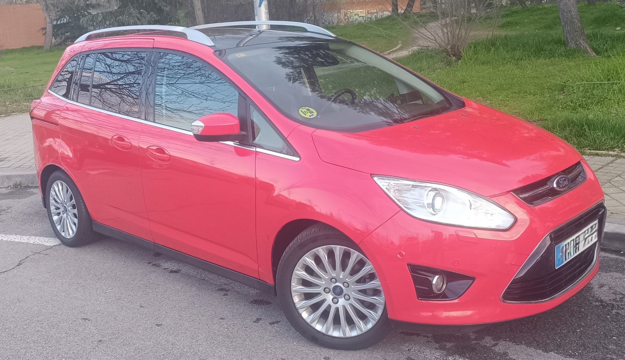 Foto del FORD C-Max Grand  2.0TDCi Titanium Powershift