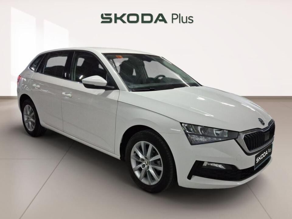 SKODA Scala (1.0 TSI Ambition 70 kW (95 CV)) en Cádiz