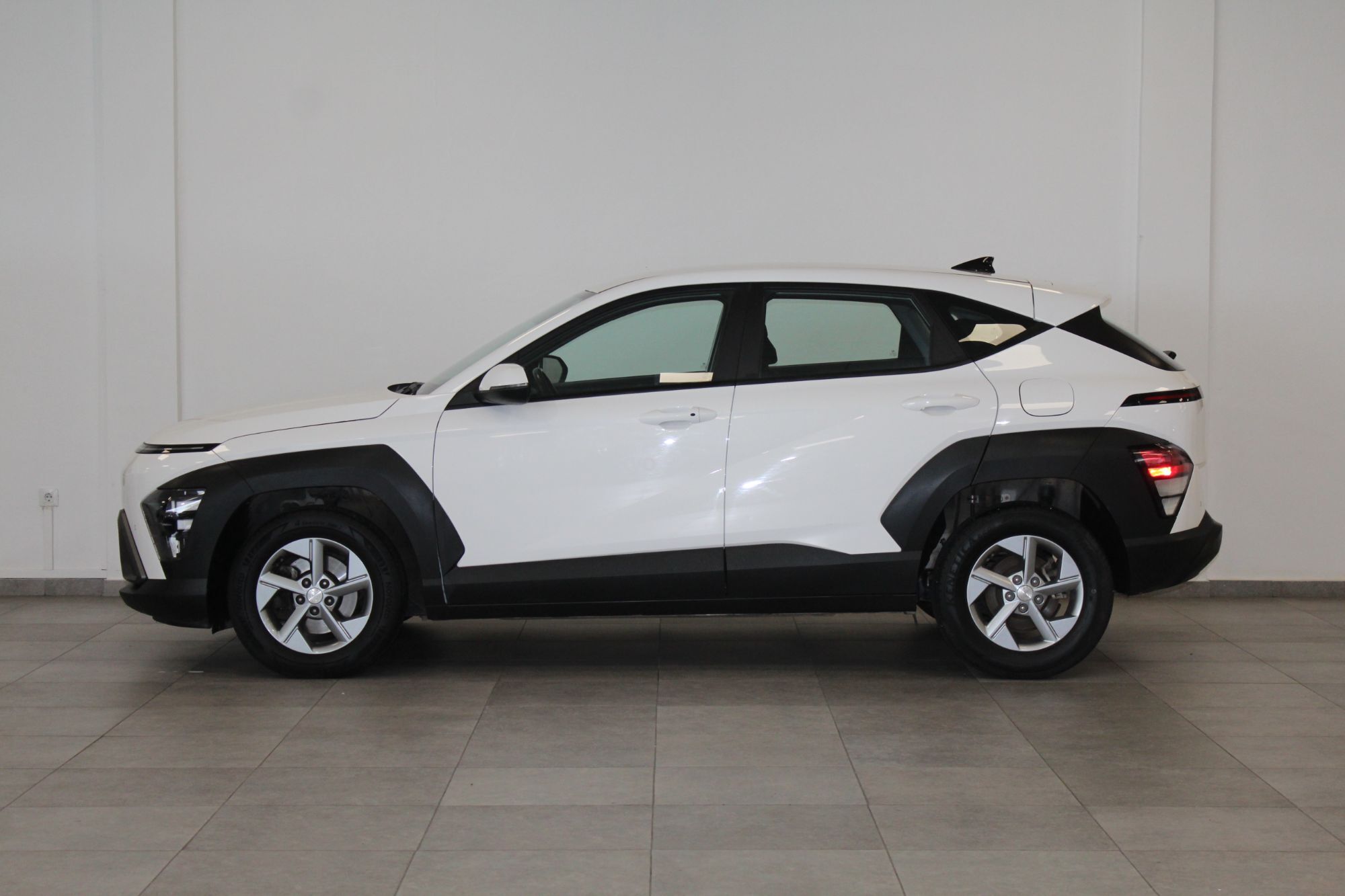 Foto del HYUNDAI Kona 1.0 TGDI 48V Maxx 4x2