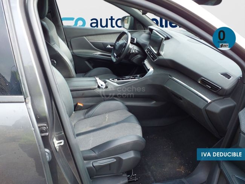 Foto del PEUGEOT 3008 HYB PHEV 225 Allure Pack e-EAT8