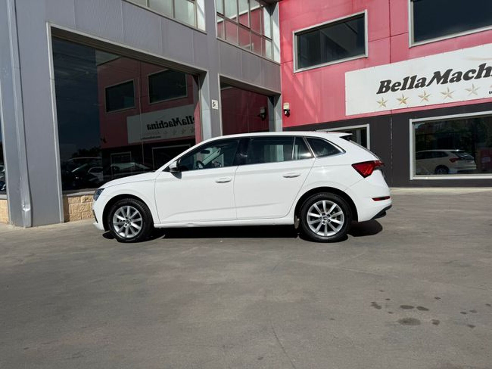 Imagen 3 de SKODA Scala