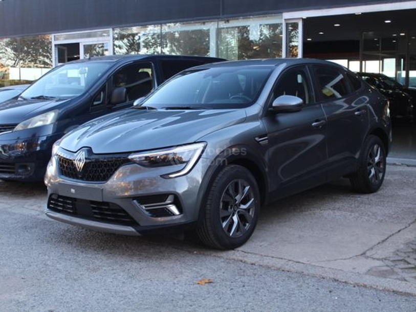 Foto del RENAULT Arkana 1.3 TCe Evolution EDC 103kW