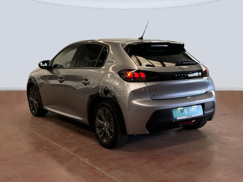 Foto del PEUGEOT 208 Style Eléctrico 136