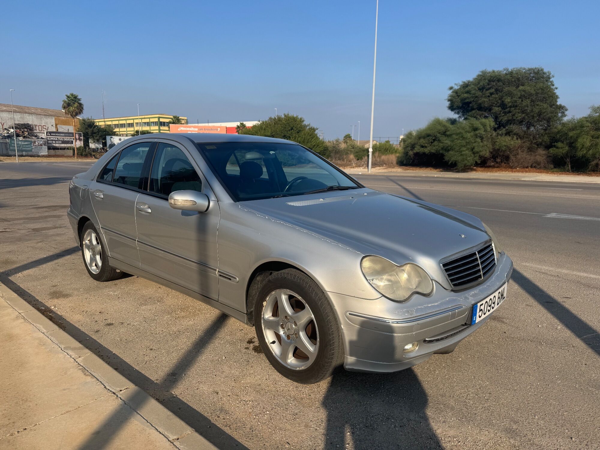 MERCEDES Clase C (C 220 CDI Elegance) en Cádiz