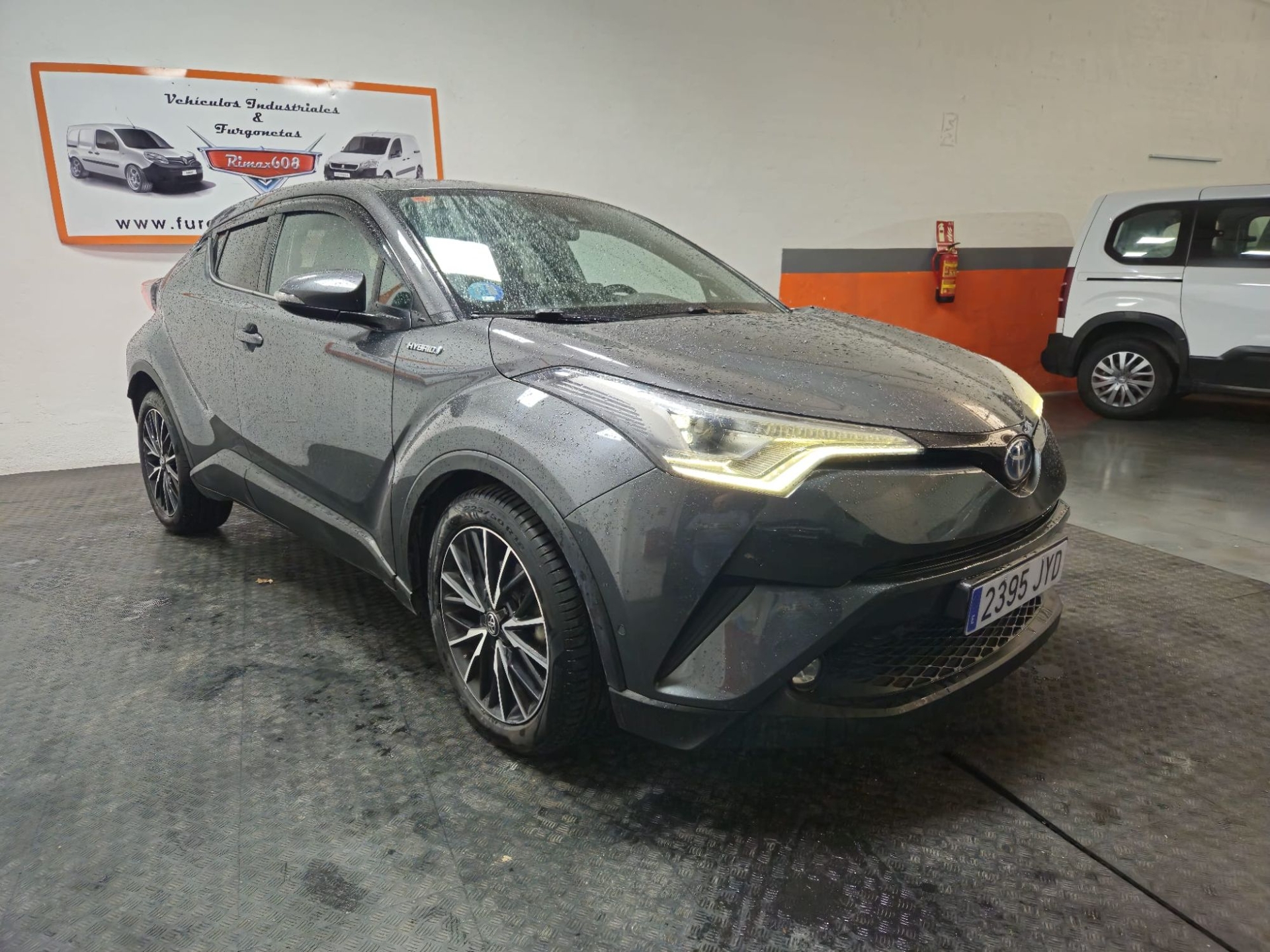 Imagen de TOYOTA C-HR