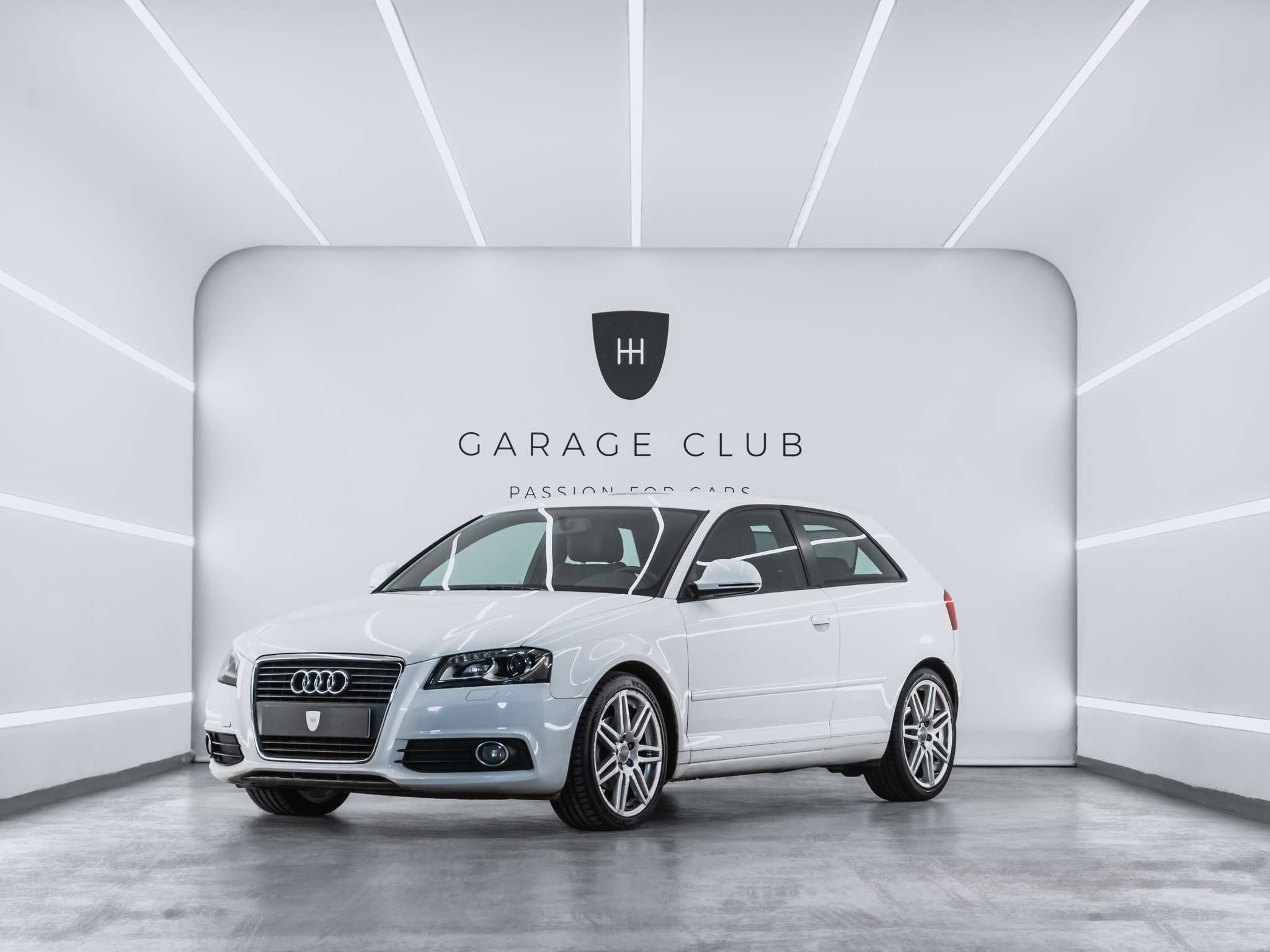 AUDI A3 (2.0 TDI Ambition (DPF)) en Barcelona