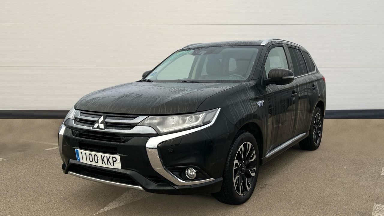 Foto del MITSUBISHI Outlander PHEV Kaiteki 4WD