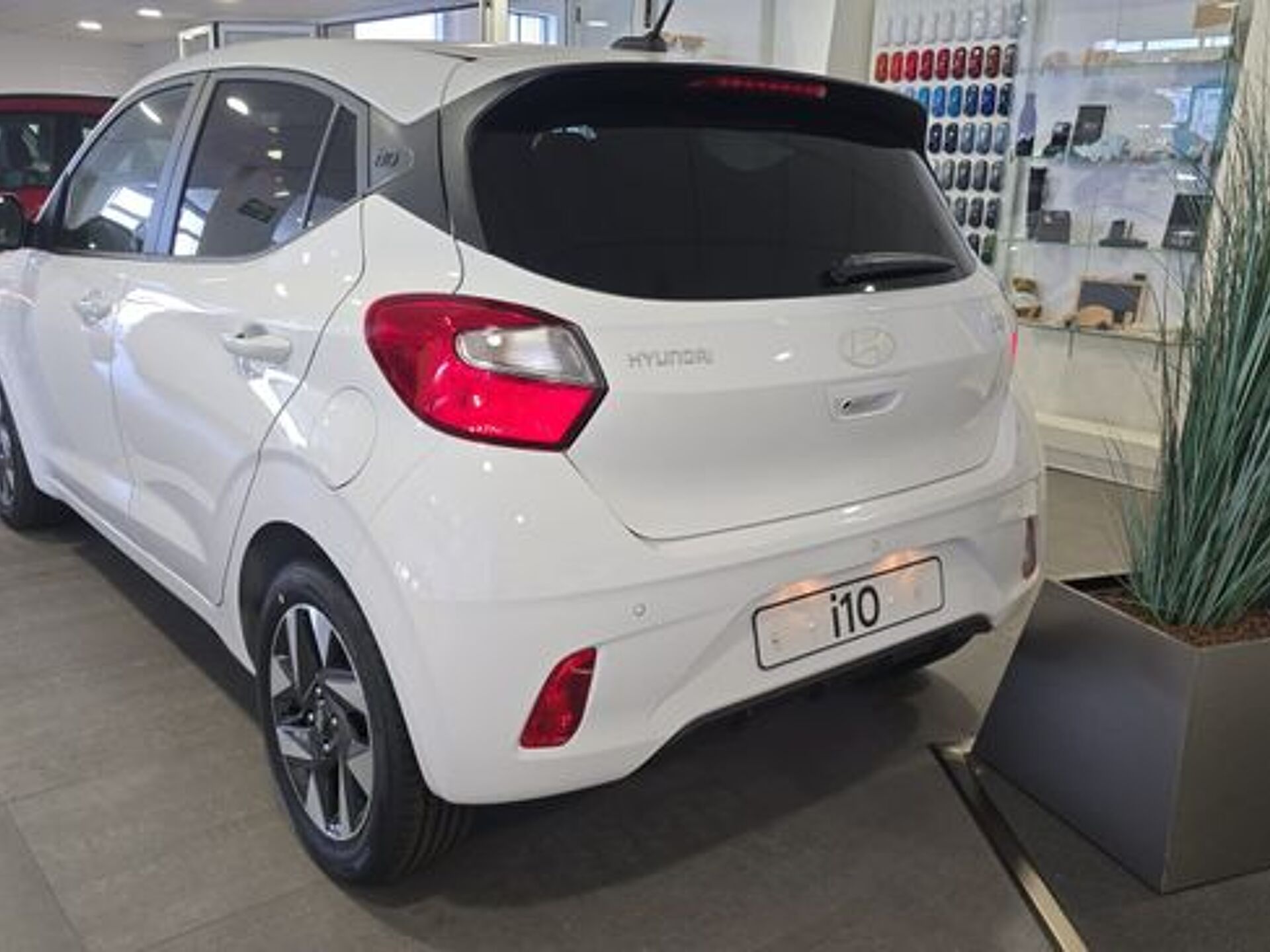 Imagen 3 de HYUNDAI i10