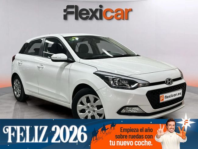 HYUNDAI i20 (1.2 MPI Tecno Nav) en Barcelona