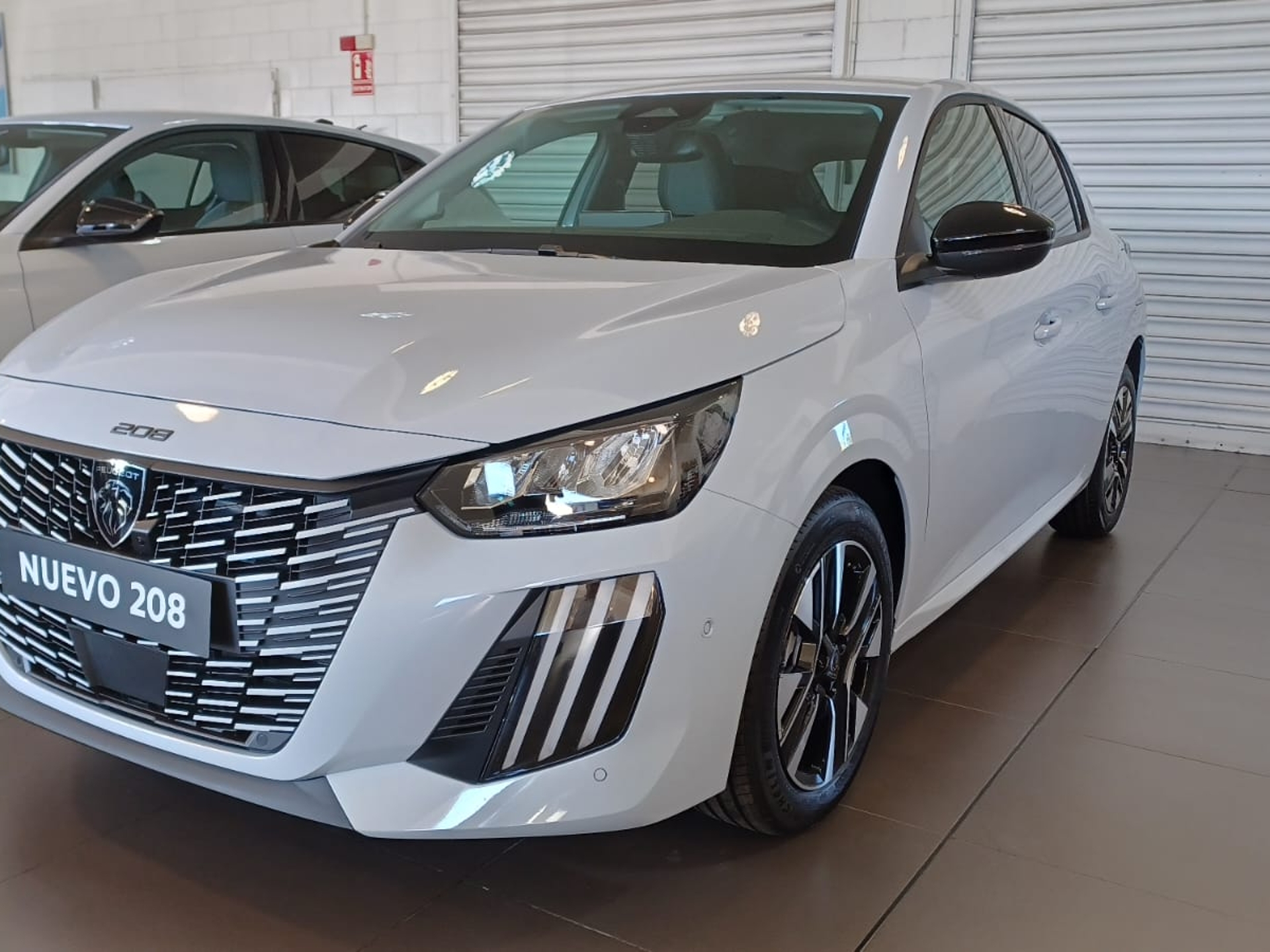 Imagen de PEUGEOT 208