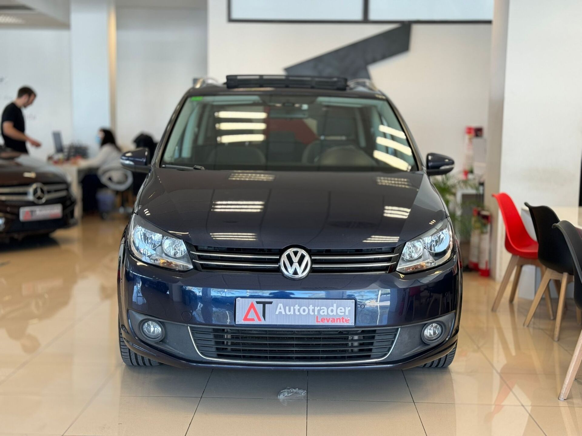 Imagen 2 de VOLKSWAGEN Touran