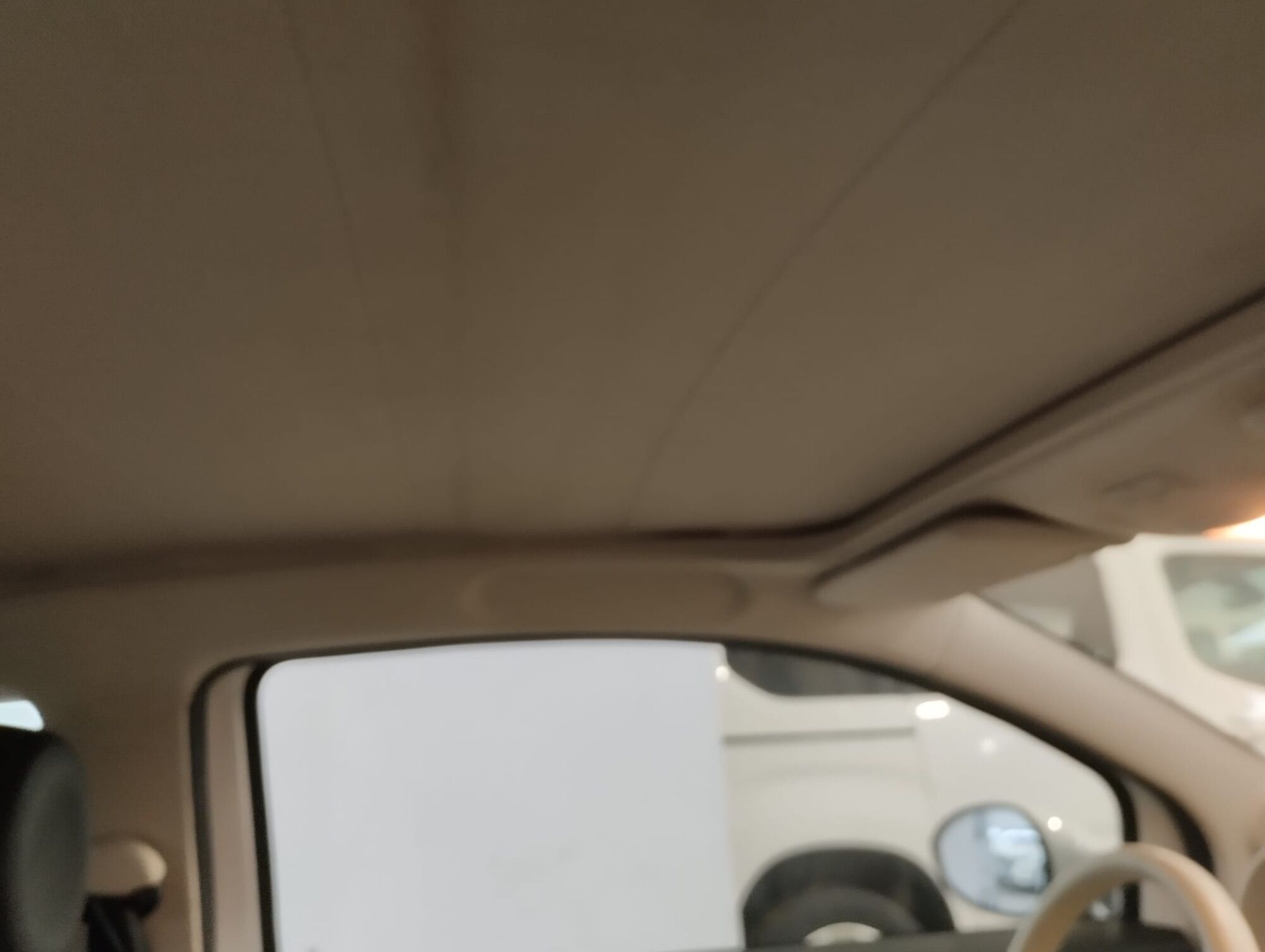 Foto del FIAT 500 1.0 Hybrid Dolcevita 52kW