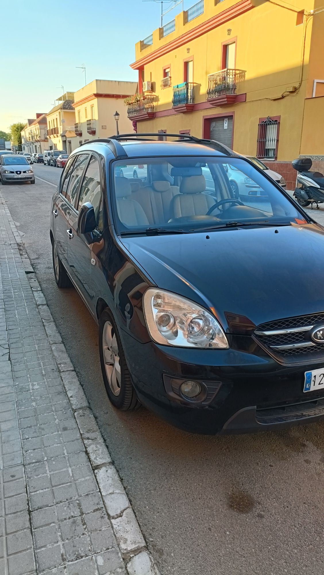 Foto del KIA Carens 2.0CRDI Emotion