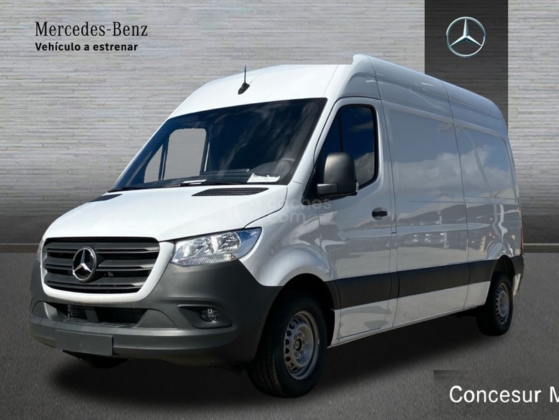 Foto del MERCEDES Sprinter Furgón 311CDI Base Medio
