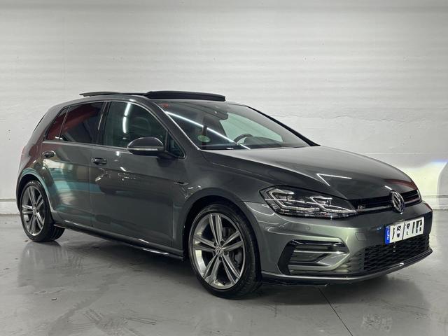VOLKSWAGEN Golf (Sport 1.5 TSI Evo 110 kW (150 CV) DSG) en Barcelona