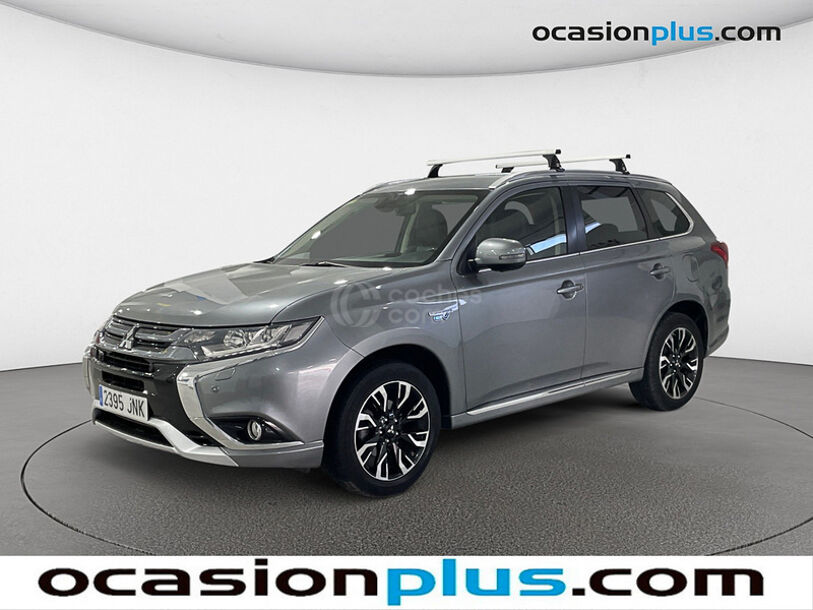 Foto del MITSUBISHI Outlander PHEV Kaiteki 4WD