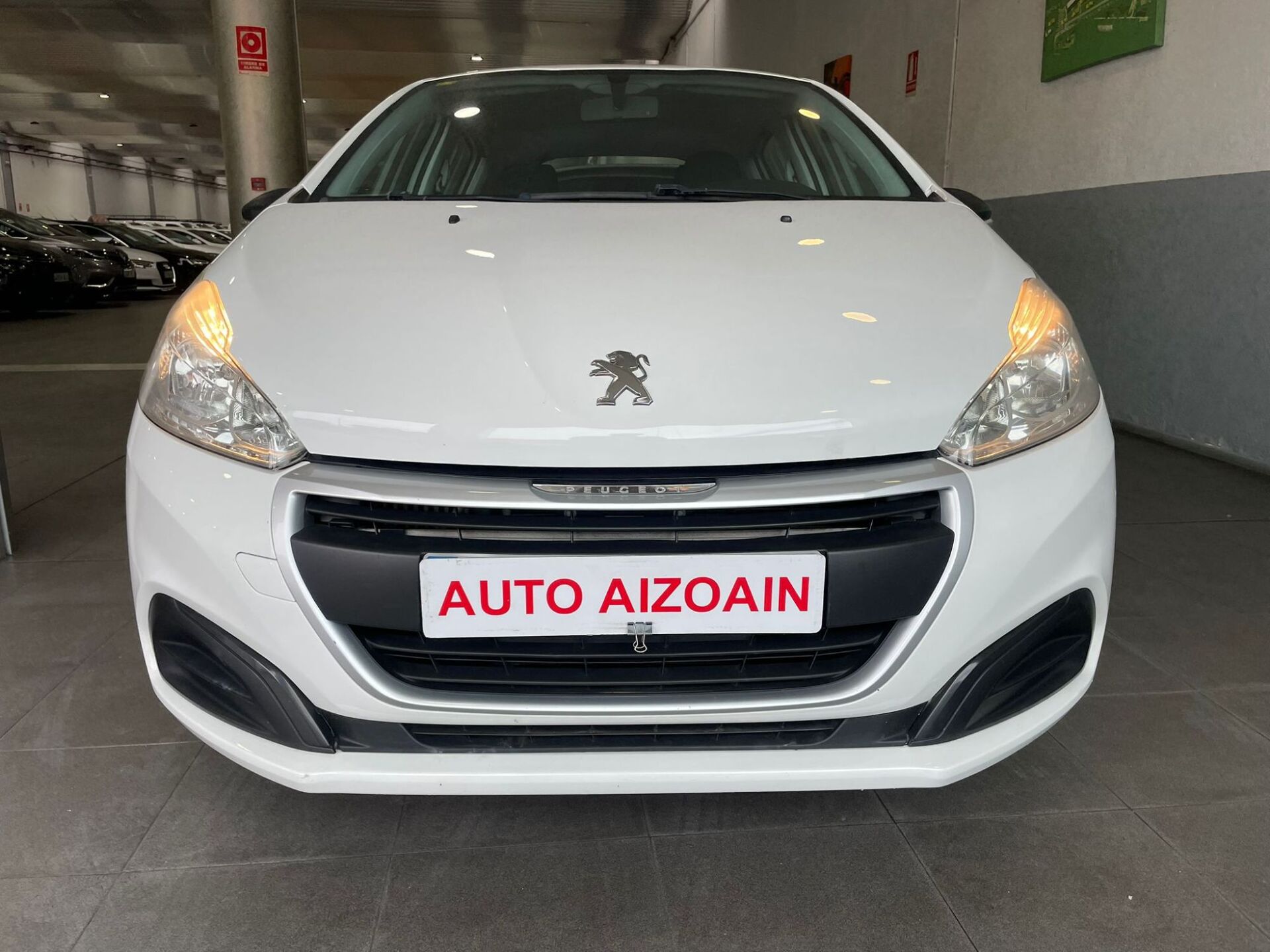 Imagen 3 de PEUGEOT 208