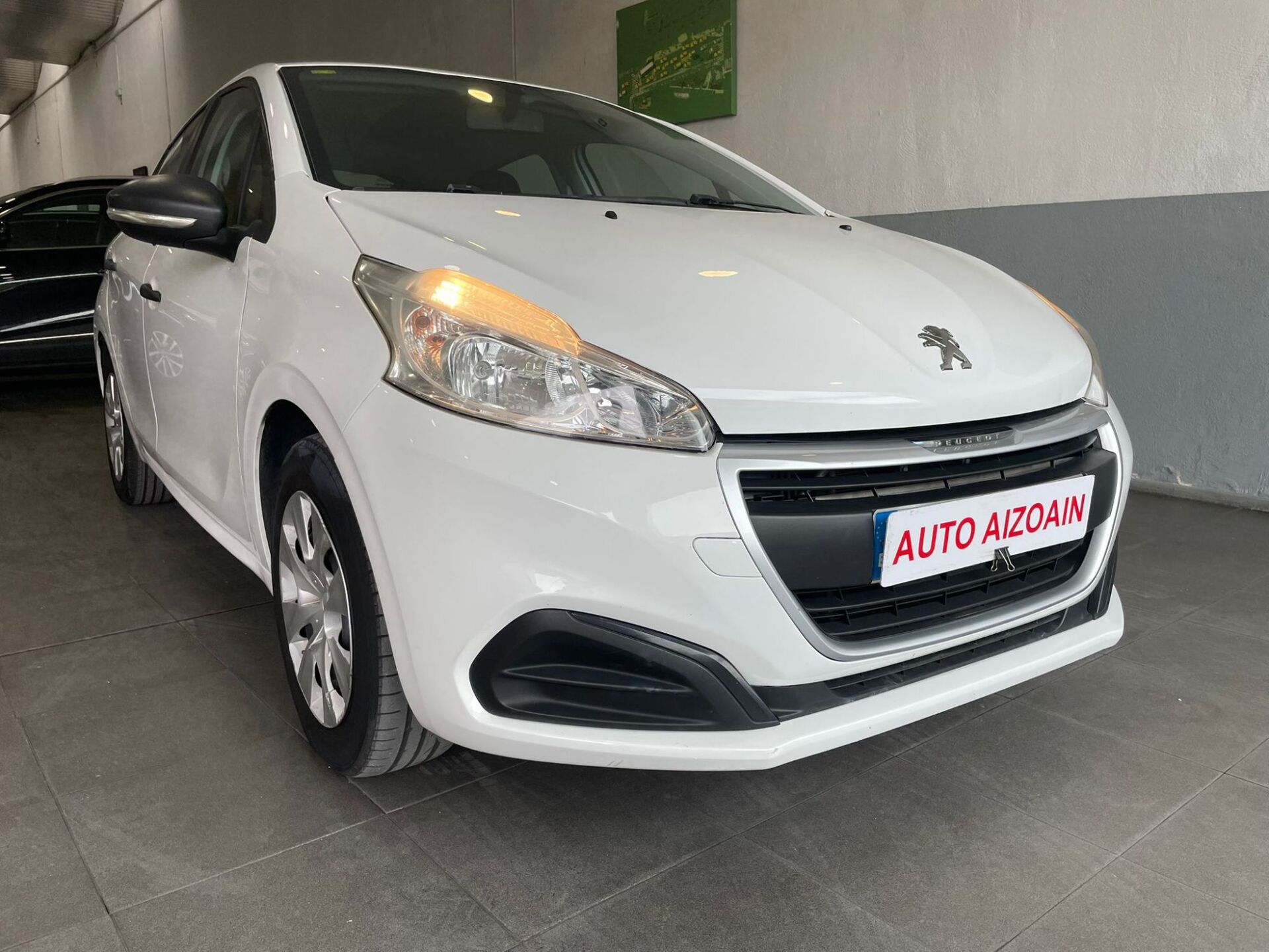 Imagen 2 de PEUGEOT 208