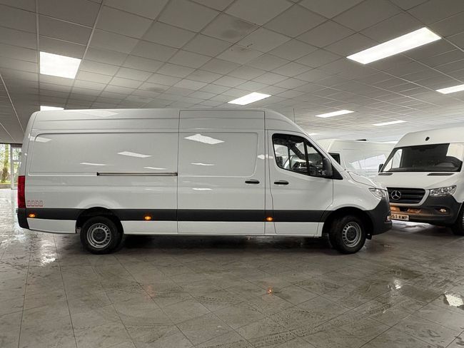 Foto del MERCEDES Sprinter Furgón 315CDI Extralargo T.E. tT