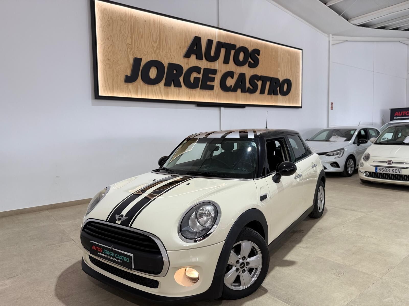 MINI Mini (ONE D 5 PUERTAS) en Sevilla
